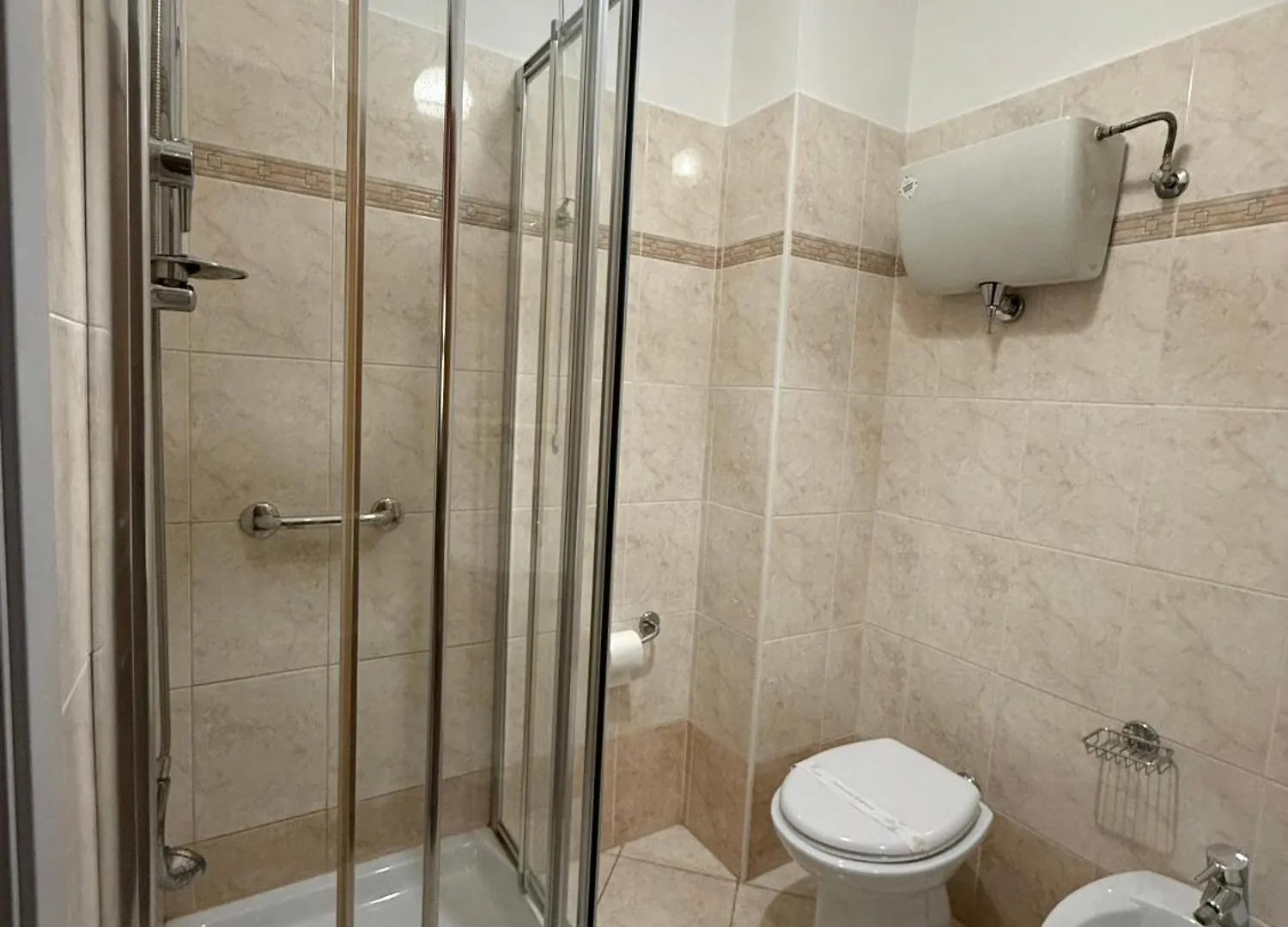 ***  Grifone Hotel Perugia Italy